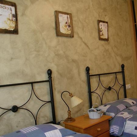Apartamentos Rurales La Fuente Pesués Exterior foto